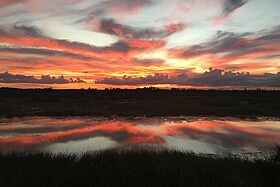 Le crépuscule, l'aube et l'eau