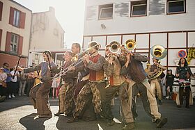 DIABLADAS, CORPS SOUFFLANTS